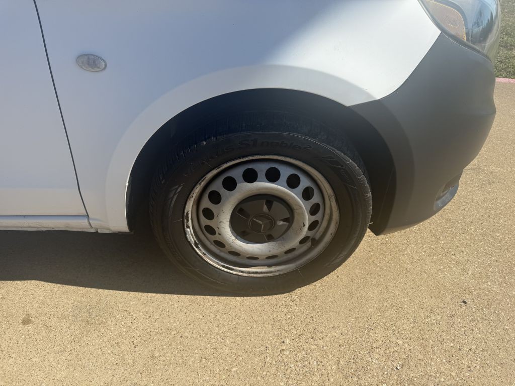 2018 Mercedes-Benz Metris Image 33