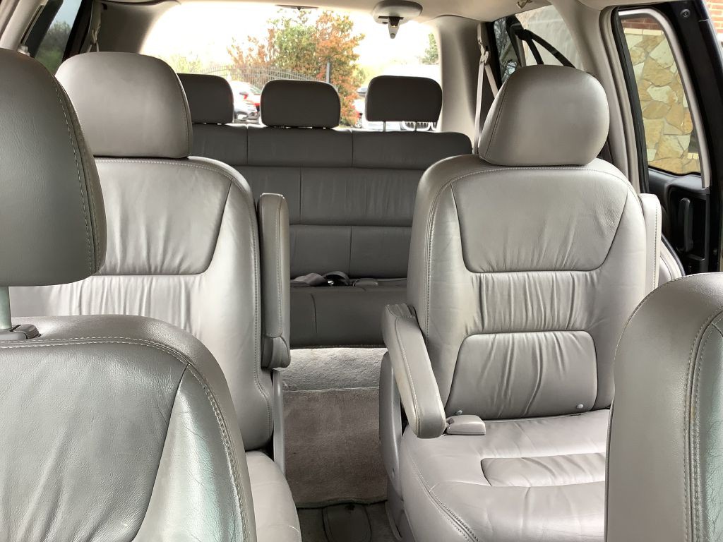 2003 Honda Odyssey Image 18