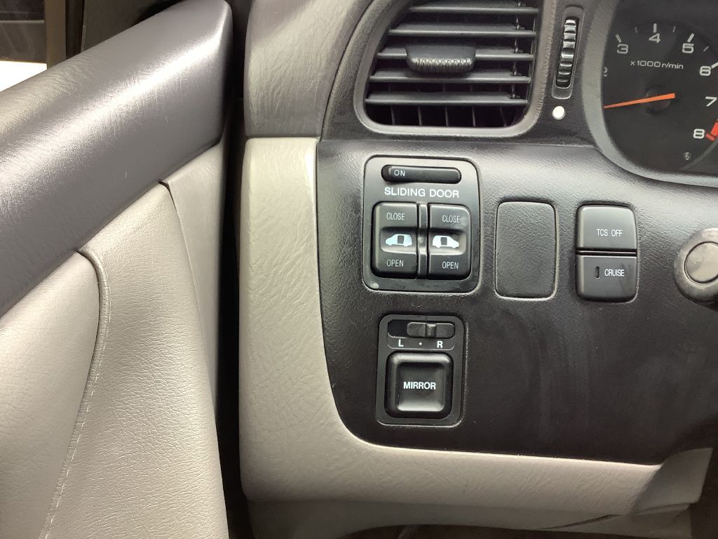 2003 Honda Odyssey Image 30