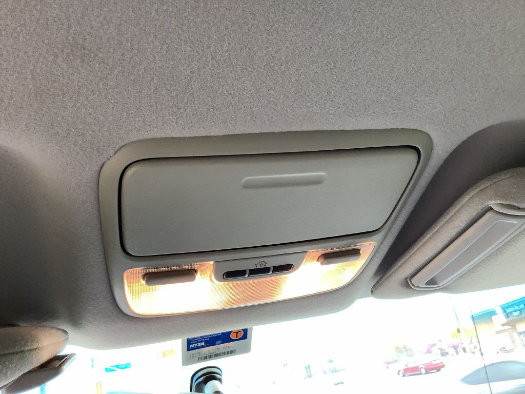 2003 Honda Odyssey Image 33