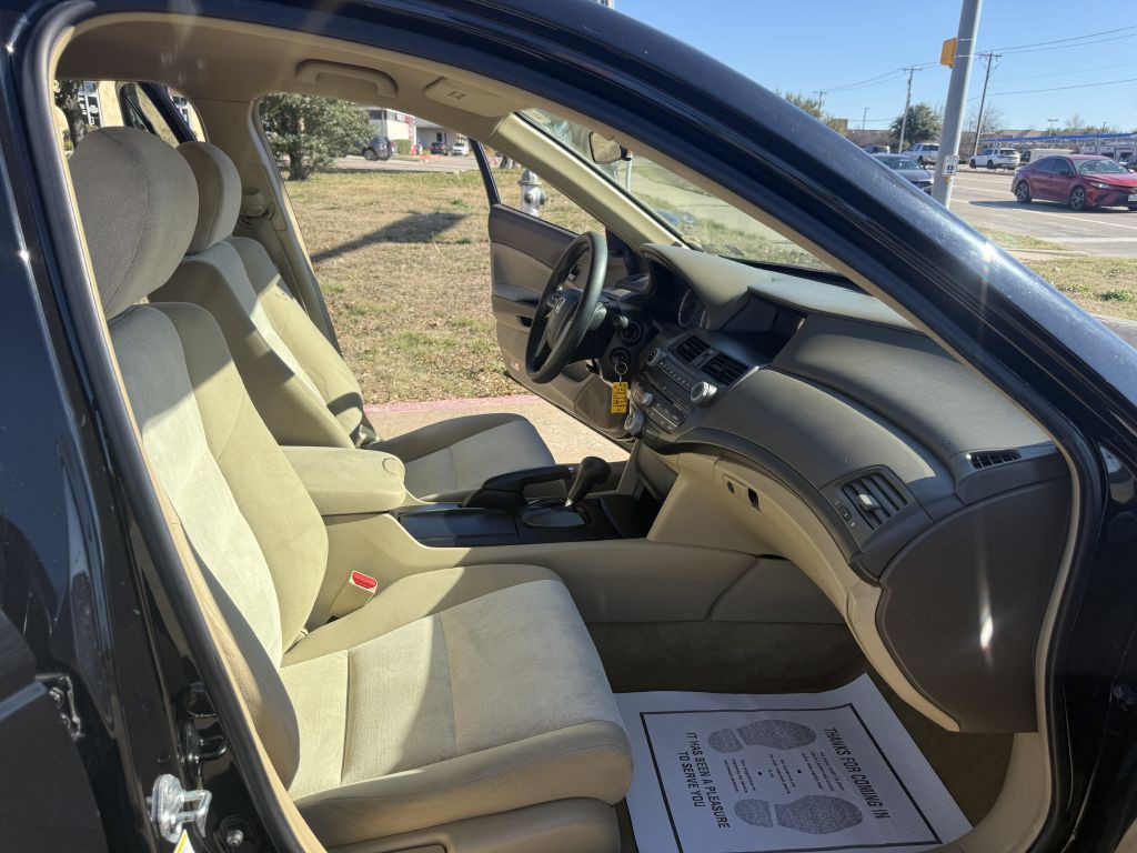 2008 Honda Accord Image 15