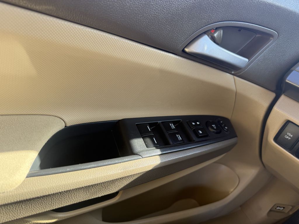 2008 Honda Accord Image 30