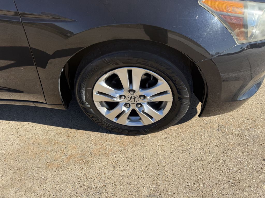 2008 Honda Accord Image 32