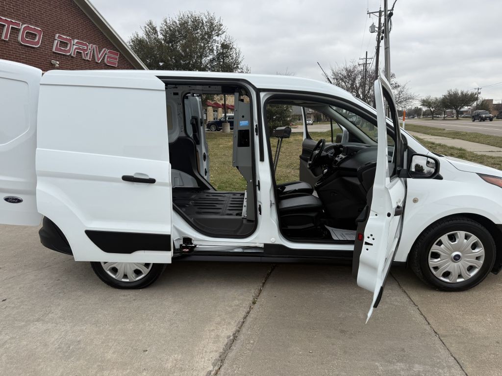 2022 Ford Transit Connect Image 13