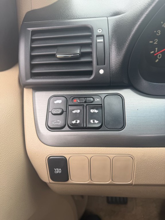 2006 Honda Odyssey Image 31