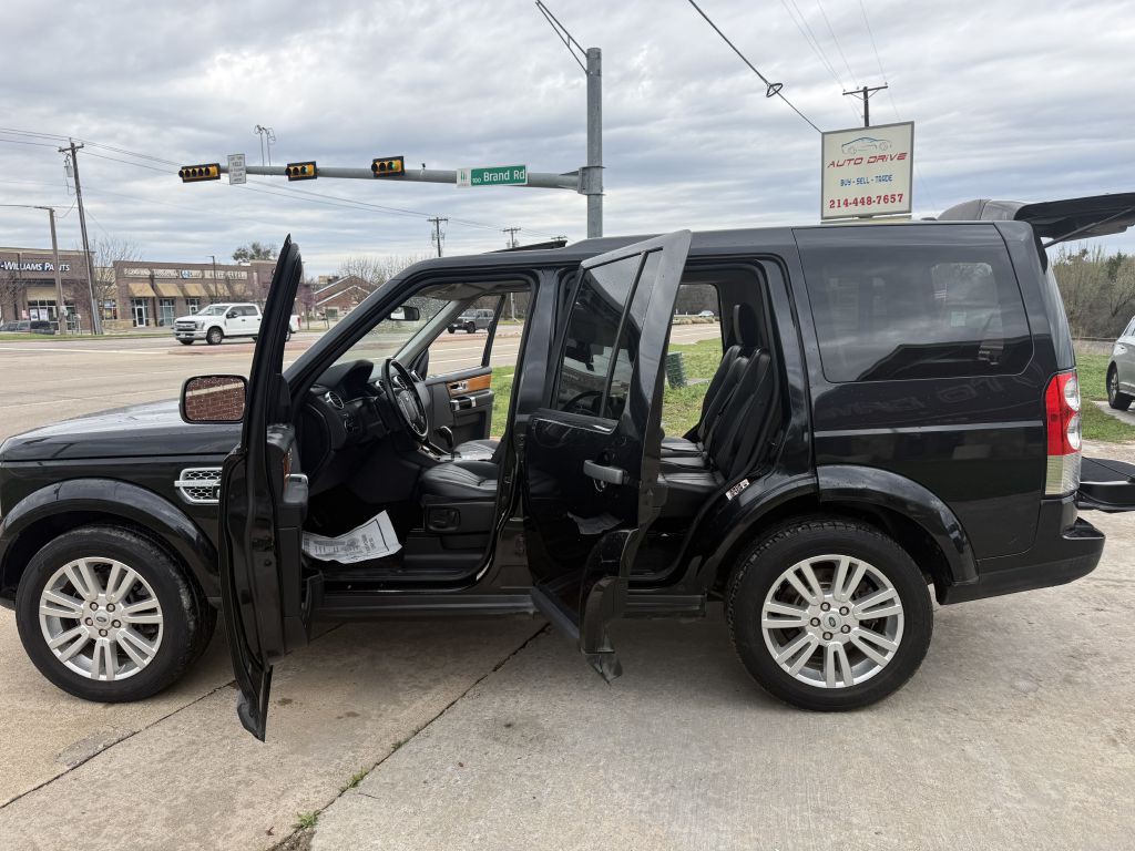 2011 Land Rover LR4 Image 13