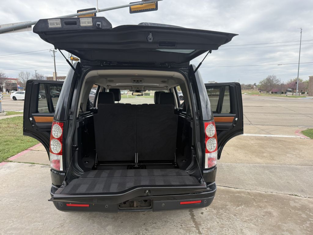 2011 Land Rover LR4 Image 14