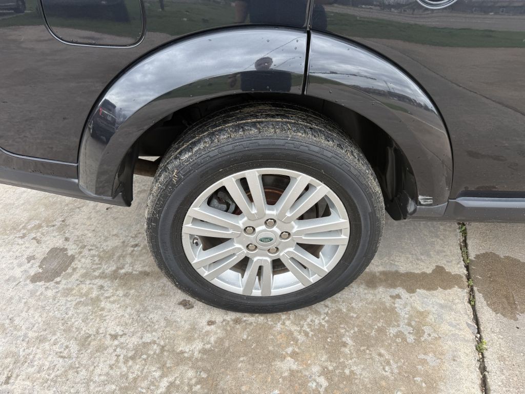 2011 Land Rover LR4 Image 51