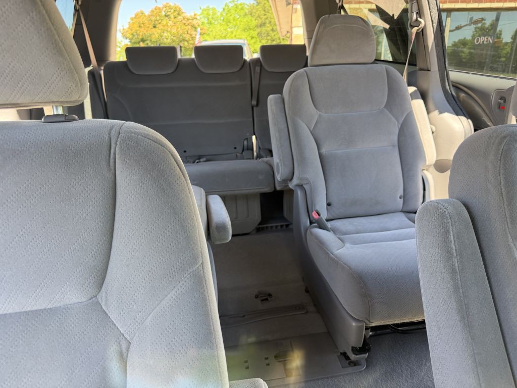 2008 Honda Odyssey Image 21