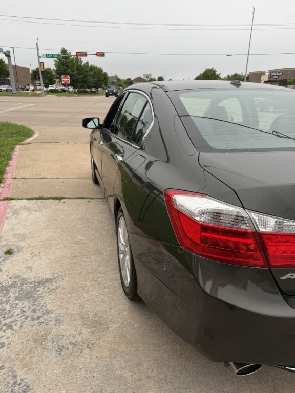 2013 Honda Accord Image 10