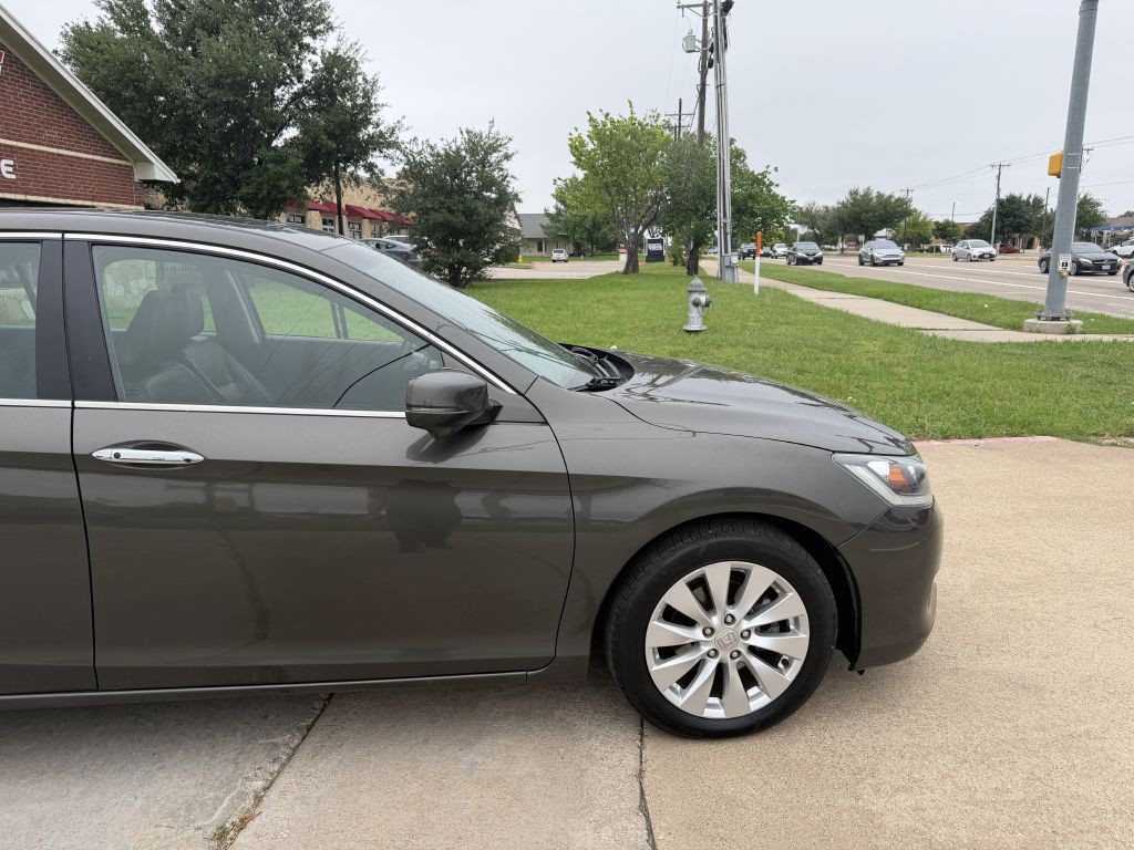 2013 Honda Accord Image 12