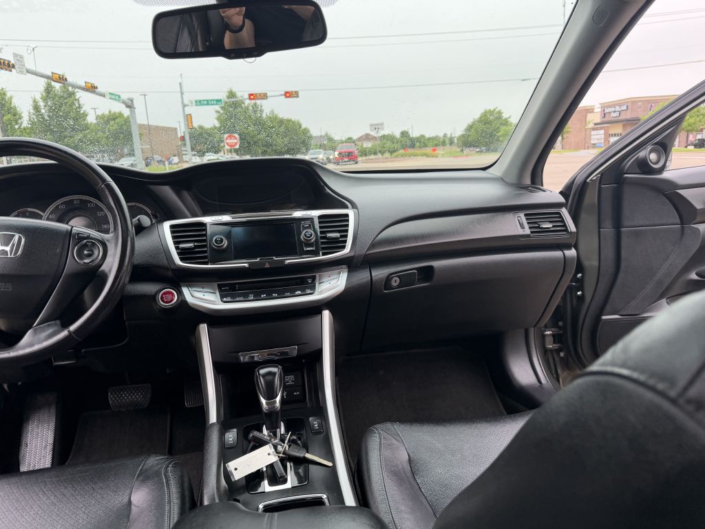 2013 Honda Accord Image 25