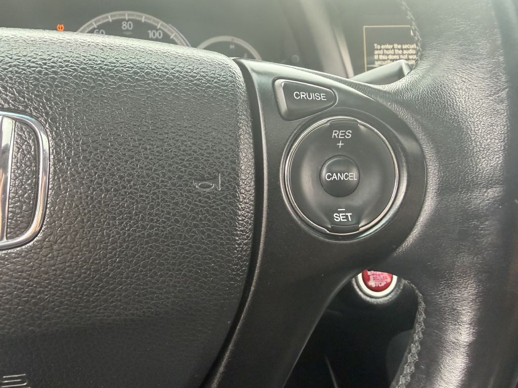 2013 Honda Accord Image 30