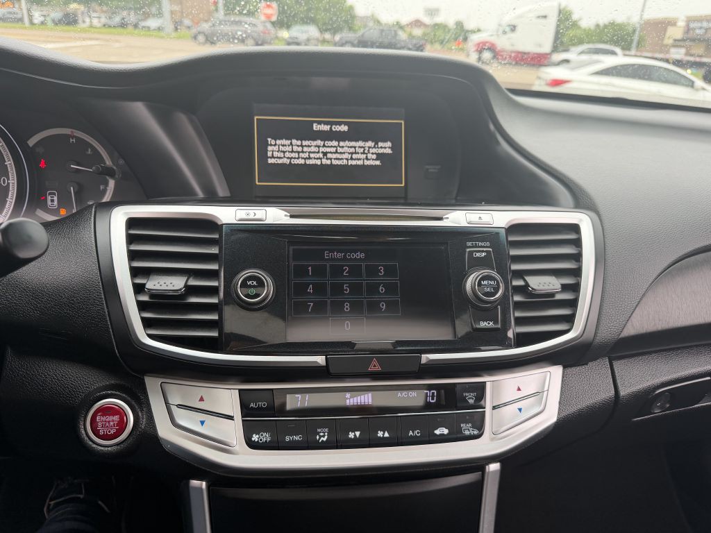 2013 Honda Accord Image 32
