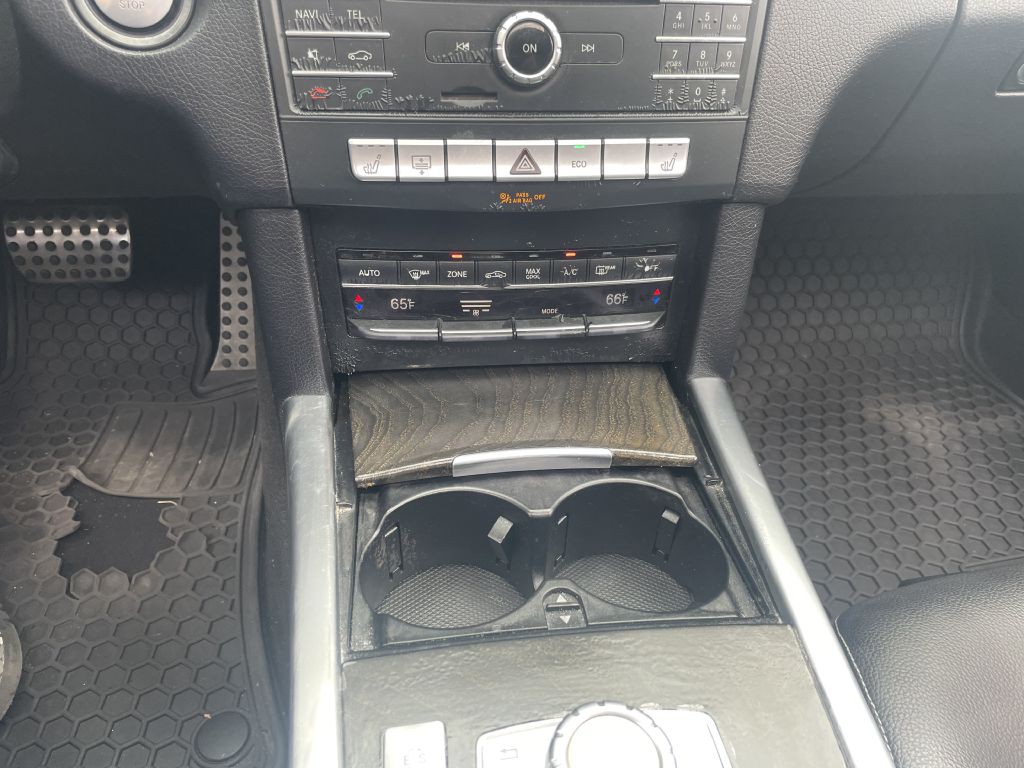 2016 Mercedes-Benz E-Class Image 45