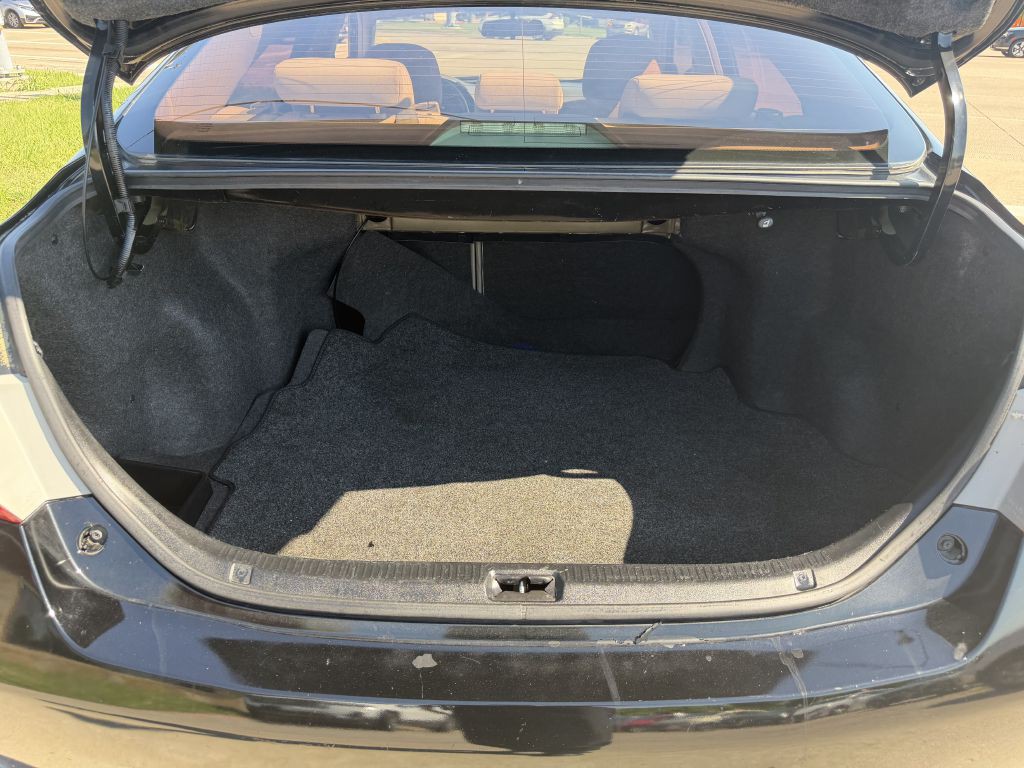 2011 Toyota Camry Image 27