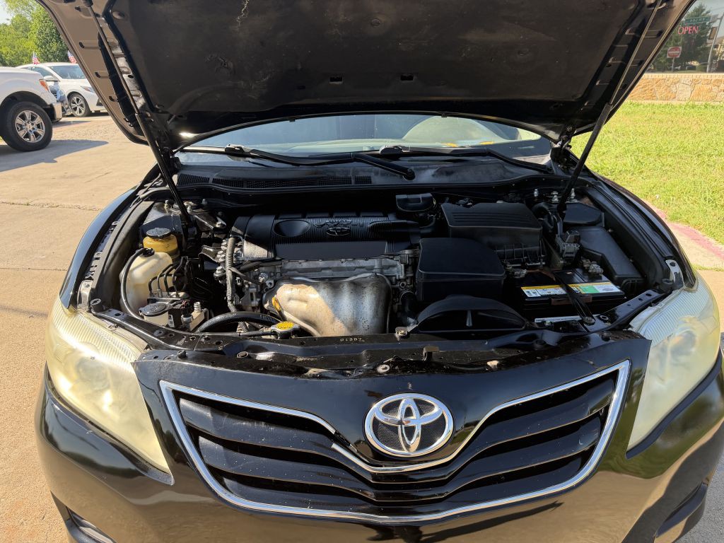 2011 Toyota Camry Image 29
