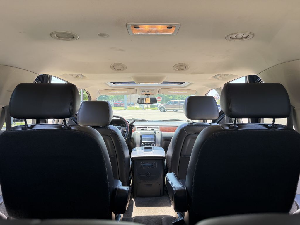 2010 GMC Yukon Image 16