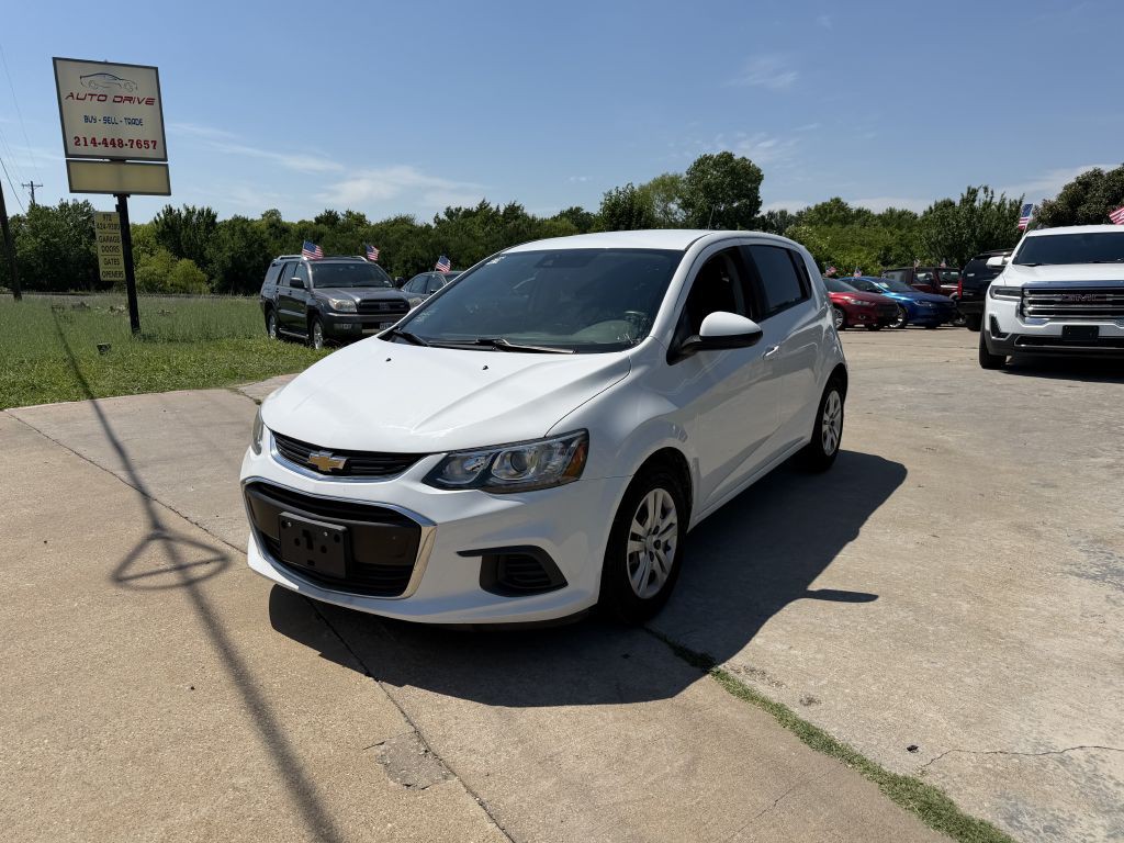 2020 Chevrolet Sonic Image 4
