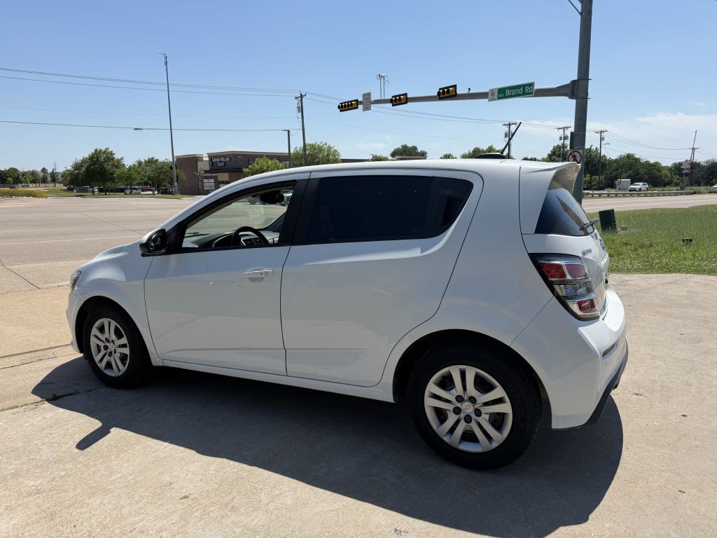 2020 Chevrolet Sonic Image 5