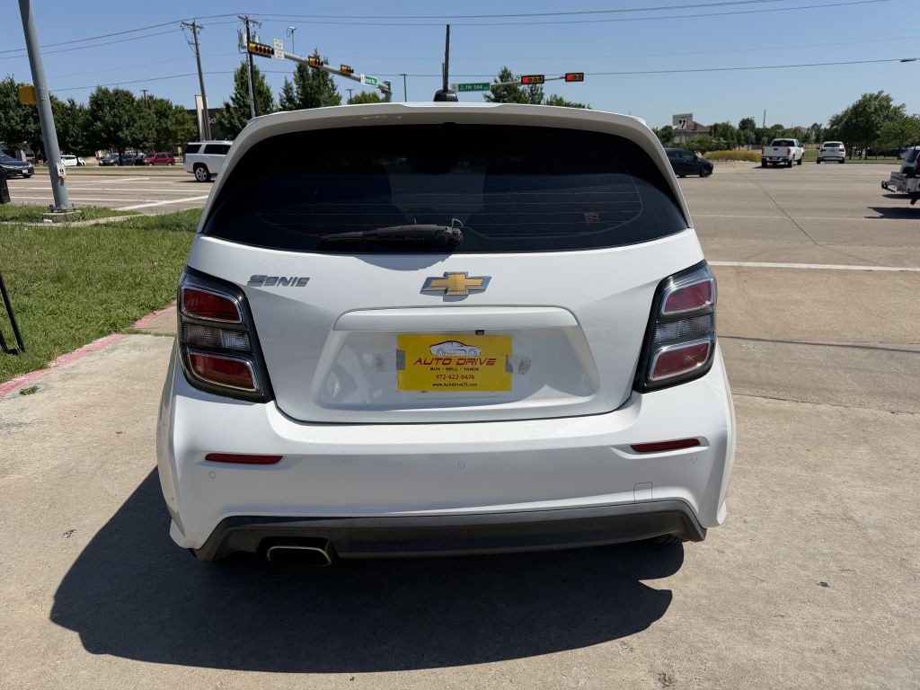 2020 Chevrolet Sonic Image 6