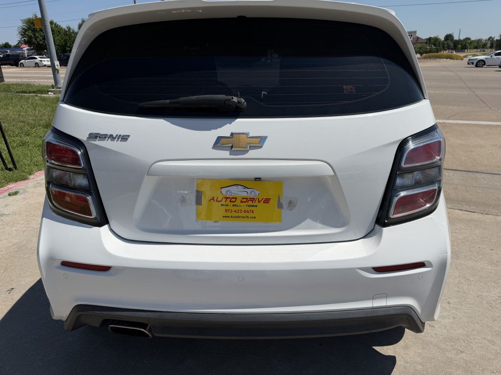 2020 Chevrolet Sonic Image 9