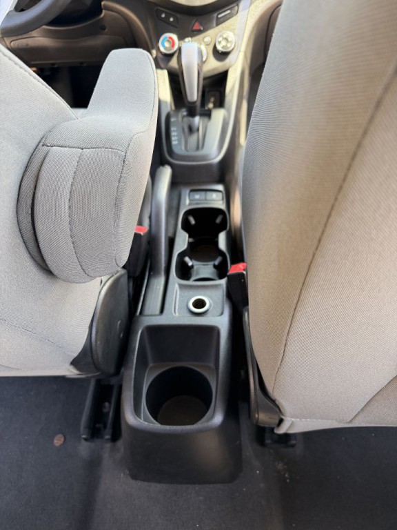 2020 Chevrolet Sonic Image 22