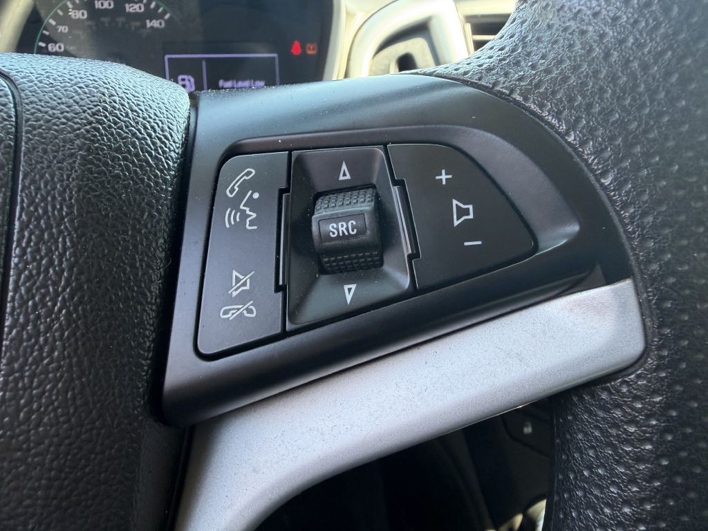 2020 Chevrolet Sonic Image 29