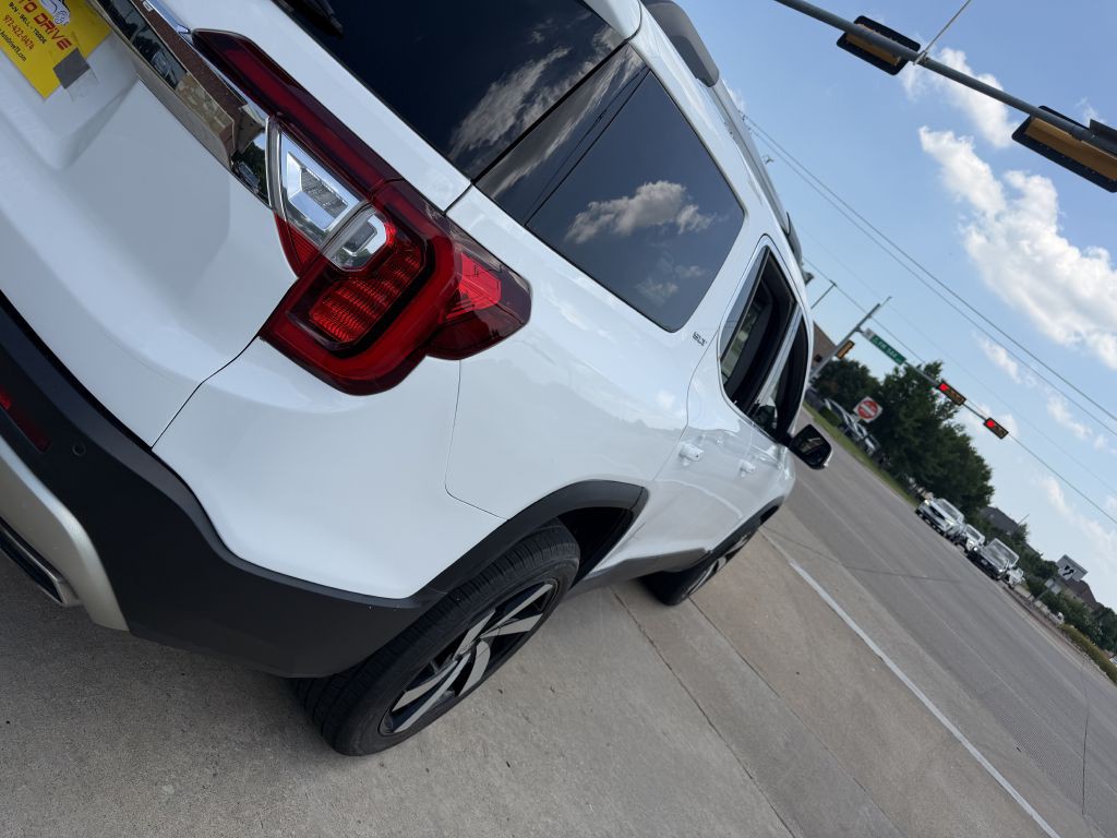 2020 GMC Acadia Image 11