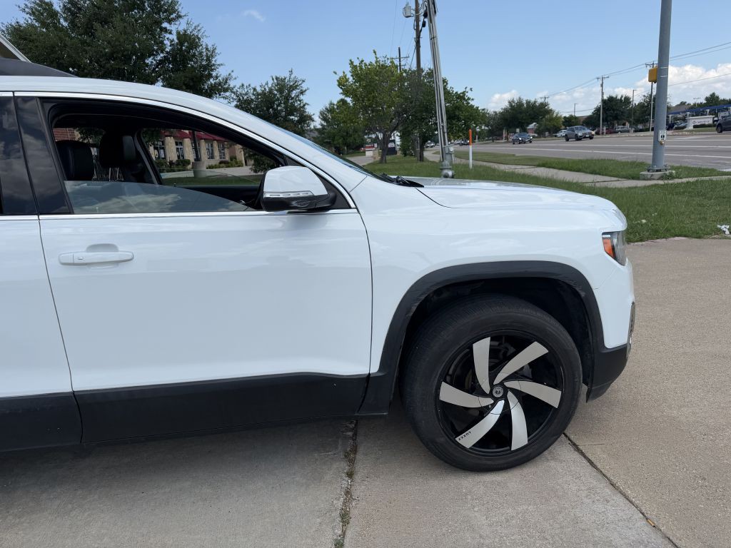 2020 GMC Acadia Image 13