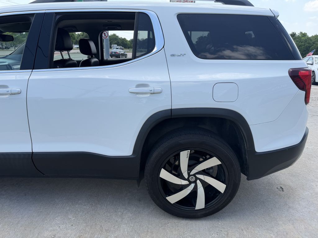 2020 GMC Acadia Image 14
