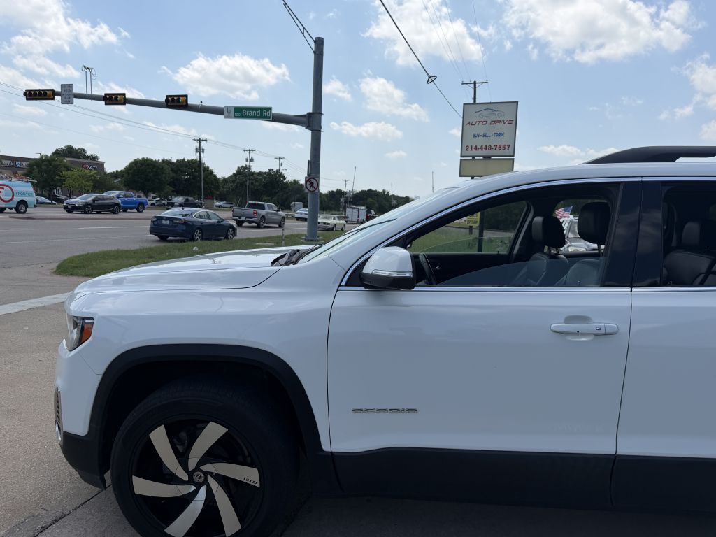 2020 GMC Acadia Image 15