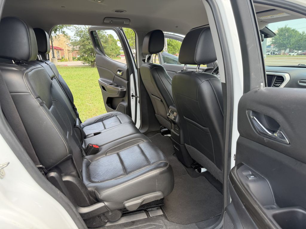 2020 GMC Acadia Image 26