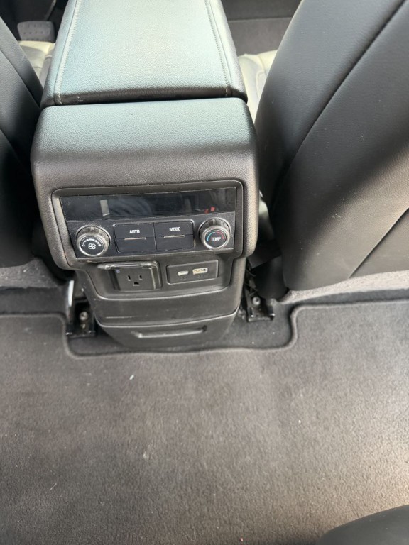 2020 GMC Acadia Image 34