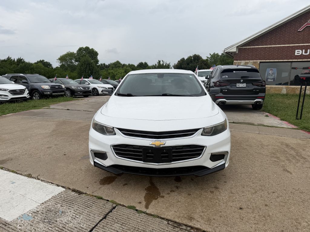 2016 Chevrolet Malibu Image 3