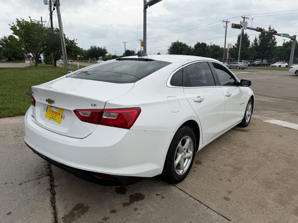 2016 Chevrolet Malibu Image 7