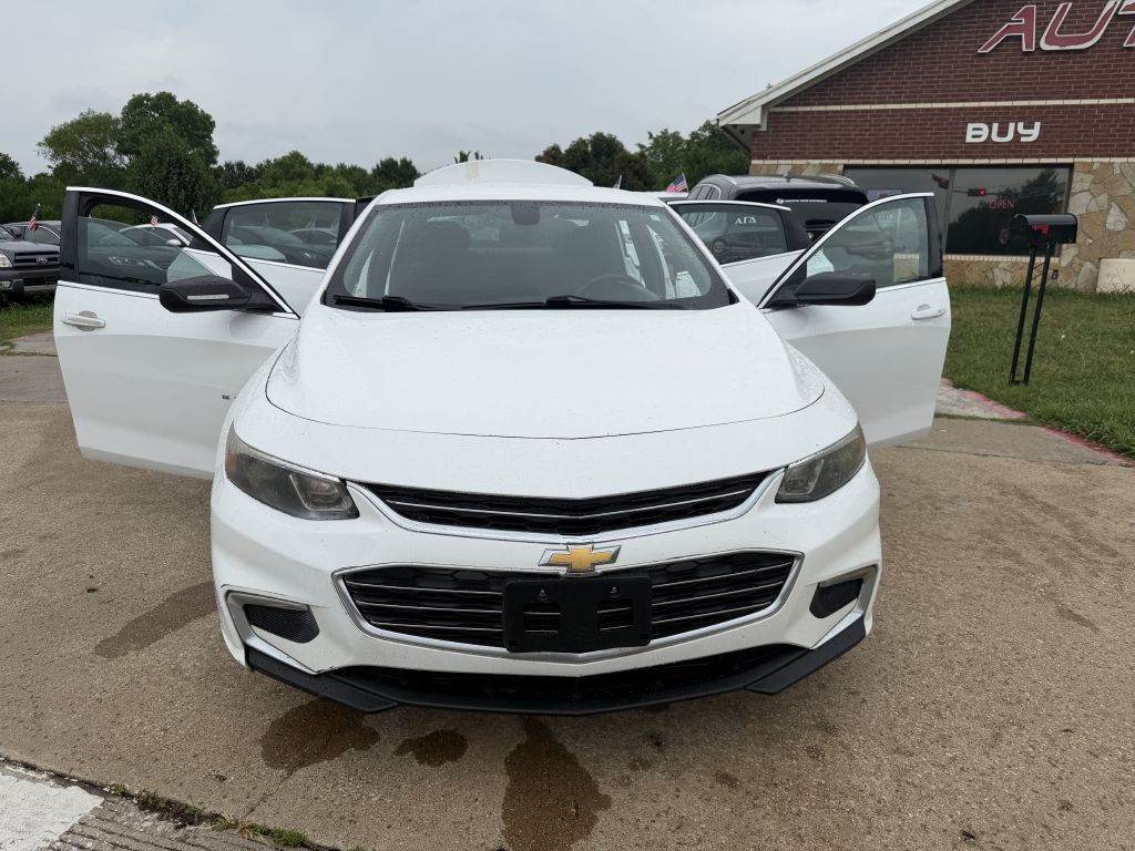 2016 Chevrolet Malibu Image 12