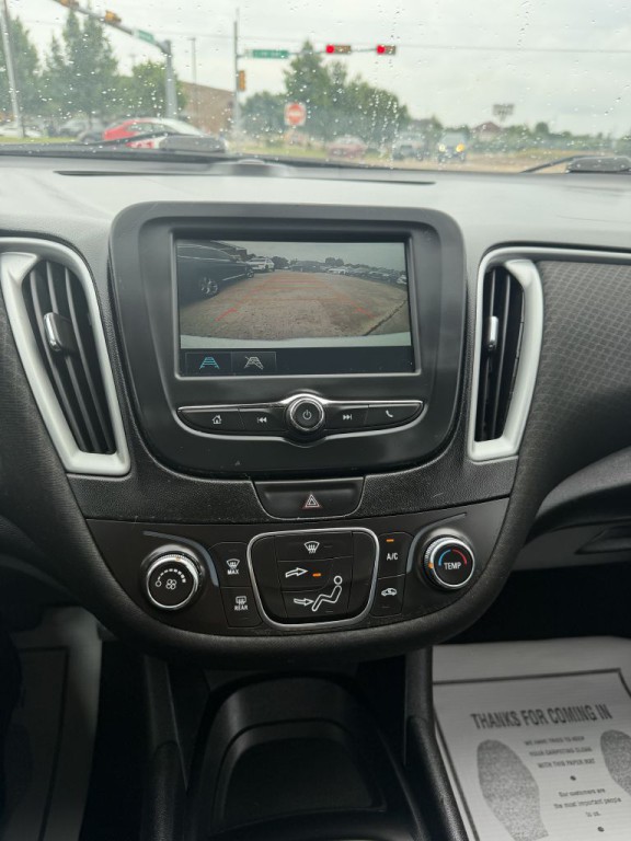 2016 Chevrolet Malibu Image 24