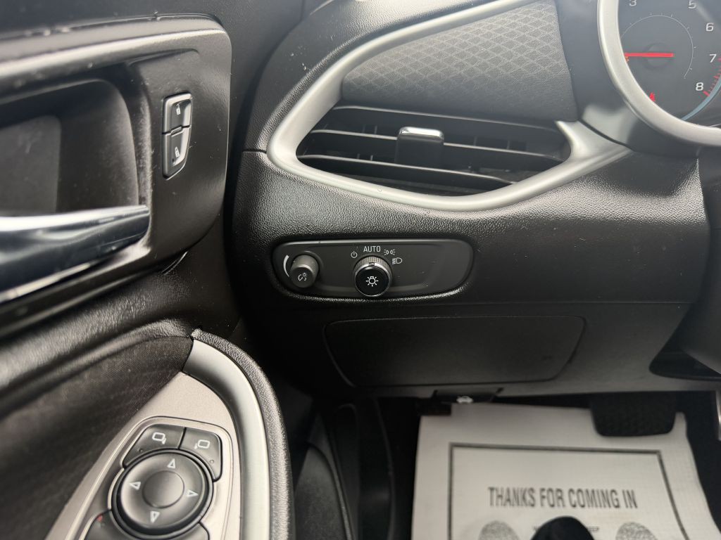 2016 Chevrolet Malibu Image 30