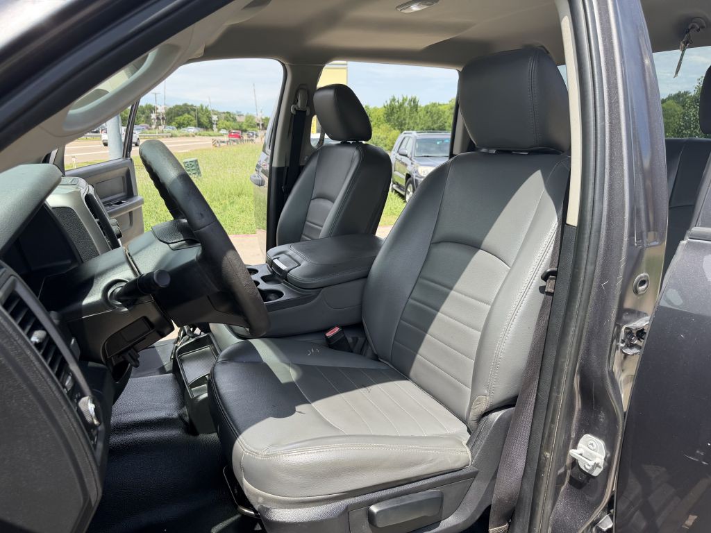 2016 RAM 1500 Image 14