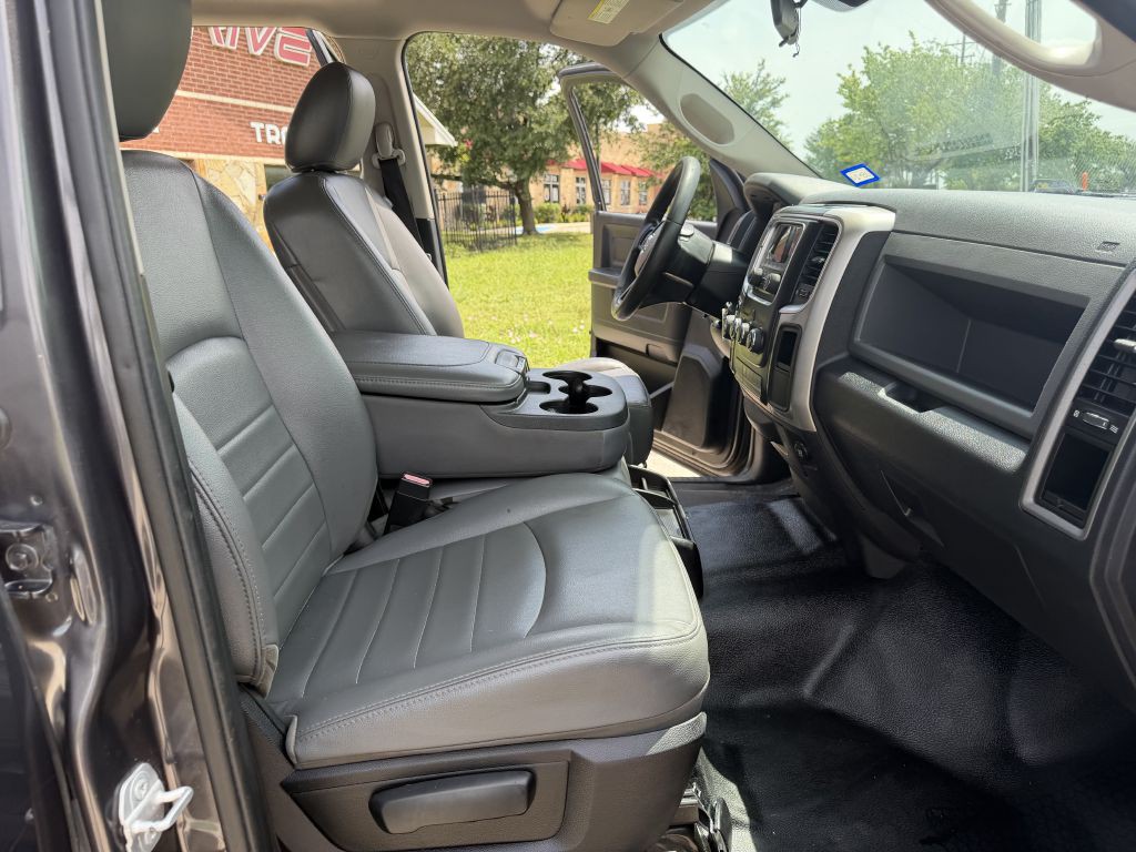 2016 RAM 1500 Image 17