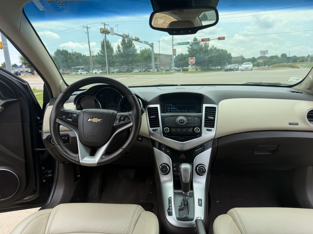 2012 Chevrolet Cruze Image 18