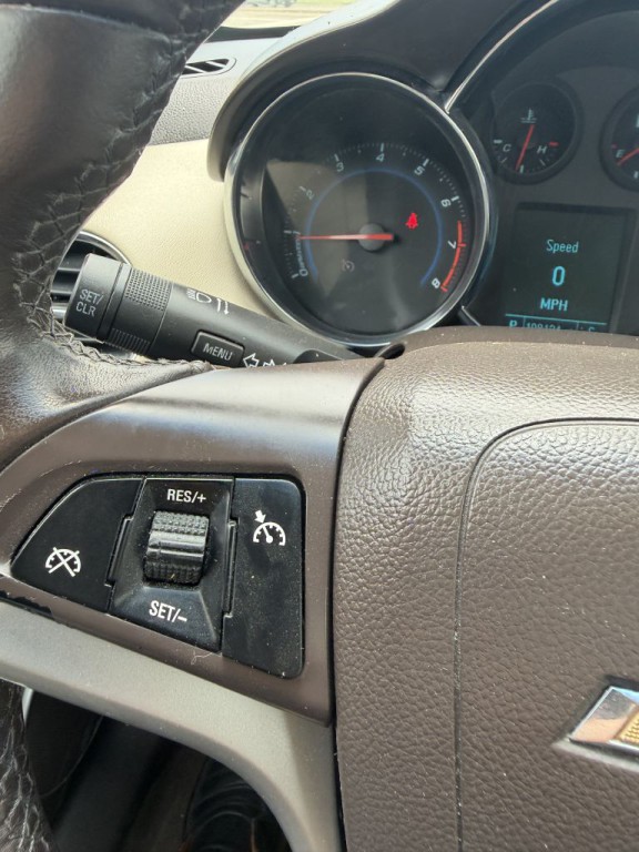 2012 Chevrolet Cruze Image 20