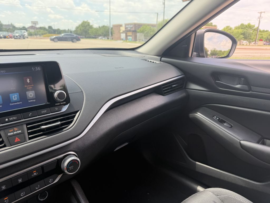 2024 Nissan Altima Image 29