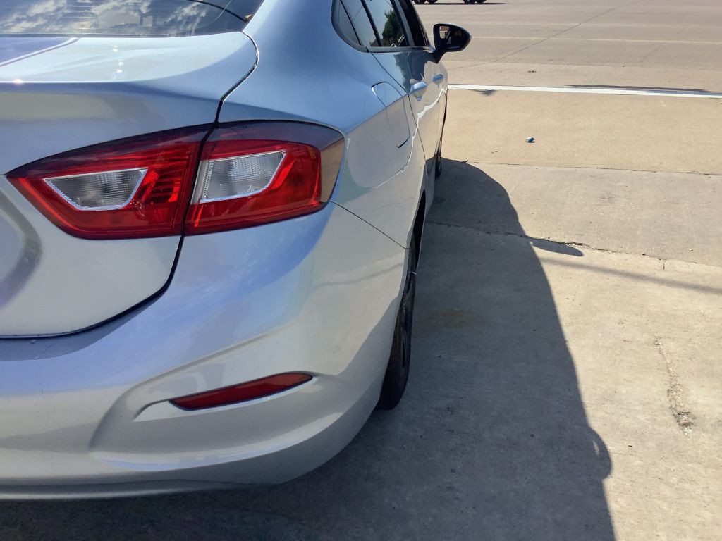 2017 Chevrolet Cruze Image 14