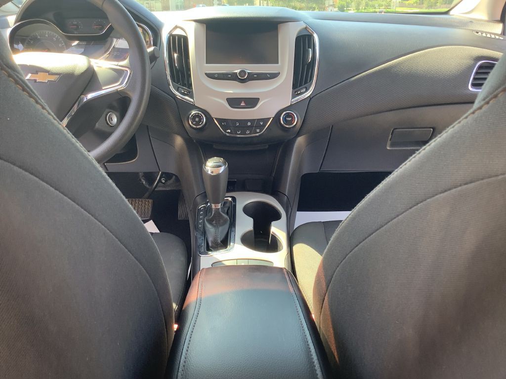 2017 Chevrolet Cruze Image 29
