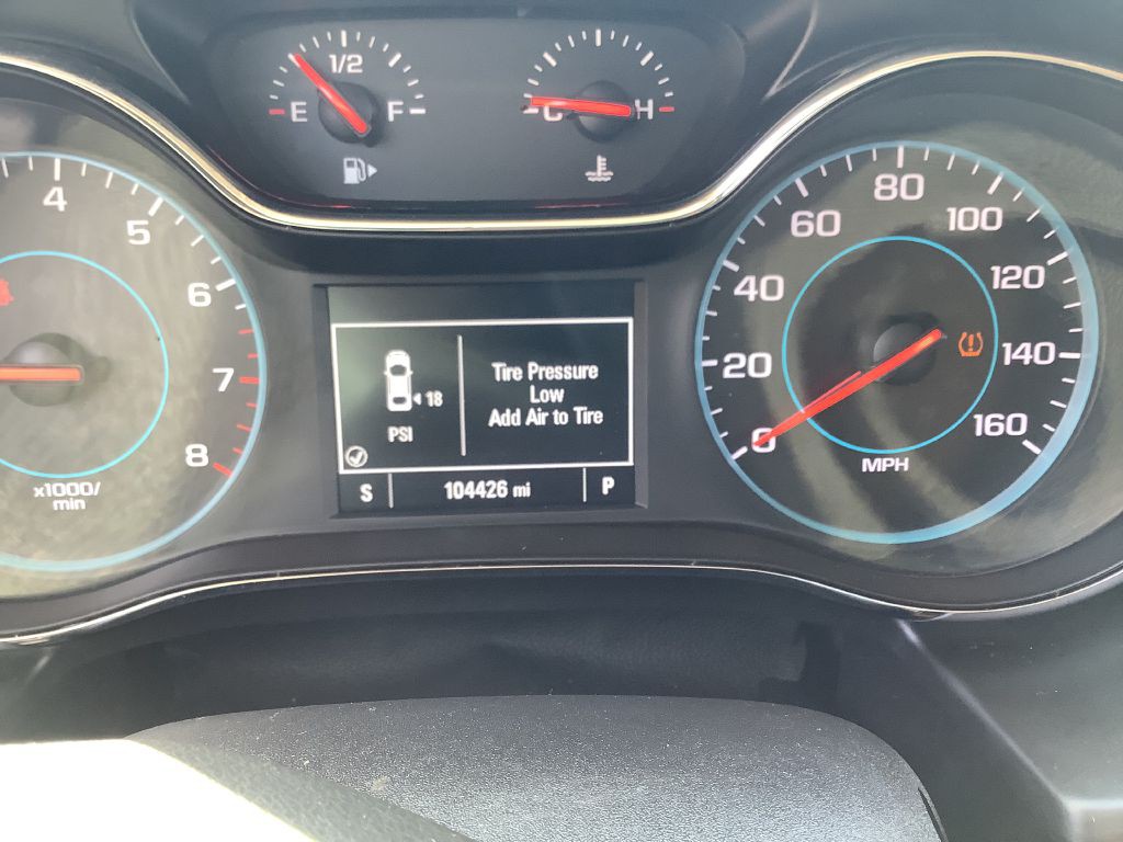 2017 Chevrolet Cruze Image 32