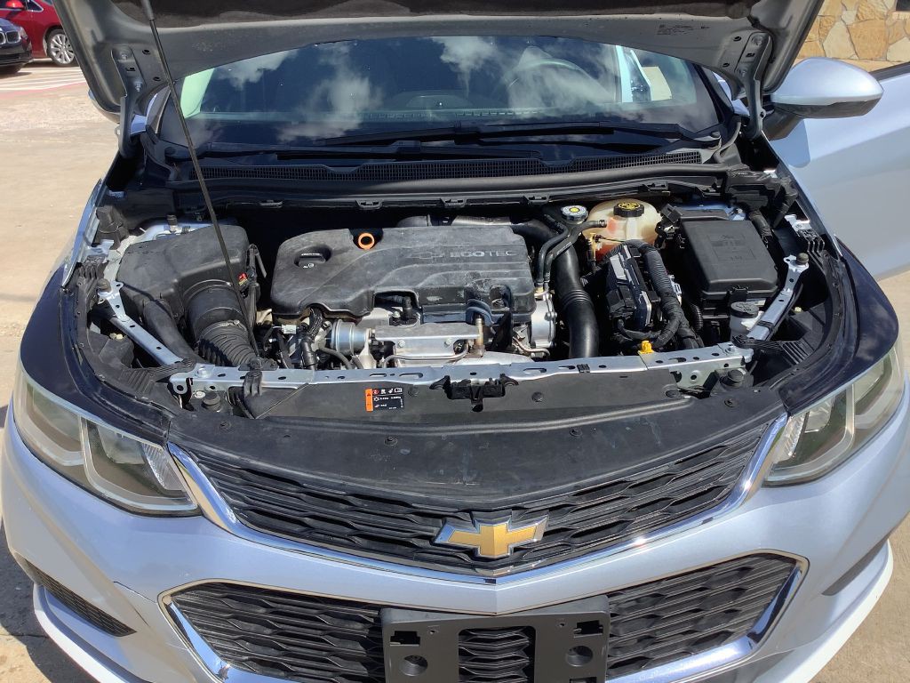 2017 Chevrolet Cruze Image 48
