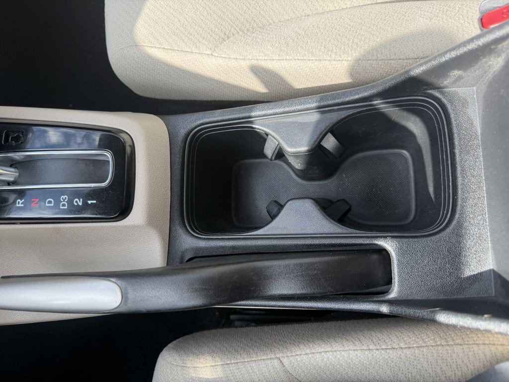 2013 Honda Civic Image 30