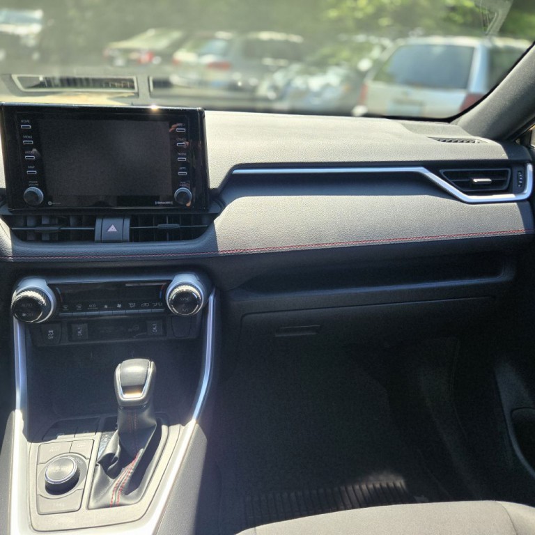 2021 Toyota Rav4 Image 10